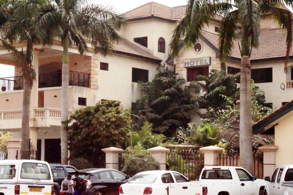 Accra Royal Castle Apartments & Suites Kwabenya Exterior foto